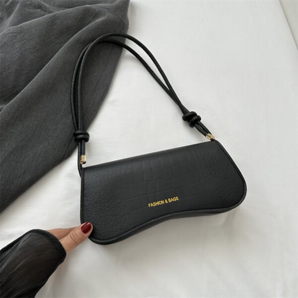 Summer Minimalist PU Underarm Bag – Chic & Versatile Crossbody Tote for Women - Image 10